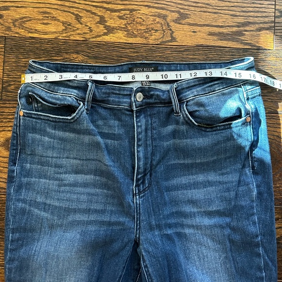 Judy Blue Straight Fit Raw Hem Denim Jeans Style#JB82464MD Size 15/32 - Picture 7 of 7